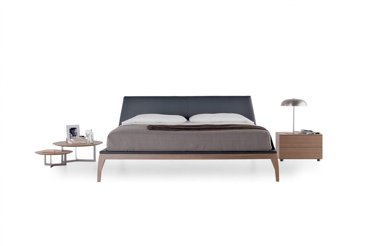 Modernes Bel Designerbett von Treku mit minimalistischem Rahmen und elegantem Kopfteil