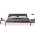 Modernes Bel Designerbett von Treku mit minimalistischem Rahmen und elegantem Kopfteil