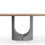 Moderner Udina Tisch von Girsberger mit elegantem Design für stilvolle Büro- und Wohnräume.