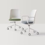 Moderner Orus Bürostuhl von Inclass mit ergonomischer Rückenlehne und drehbarem Gestell.