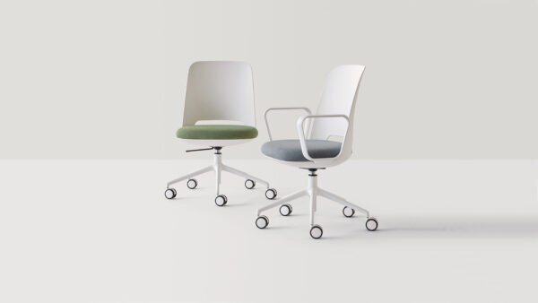 Moderner Orus Bürostuhl von Inclass mit ergonomischer Rückenlehne und drehbarem Gestell.