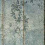 Elegante Allure Tapete mit modernem Design von Wall & Deko für stilvolle Wandgestaltung.