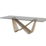 Eleganter Esstisch Tenso von Tonin Casa mit modernem Design für stilvolles Wohnen.