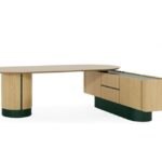 Moderner Executive-Schreibtisch Dune von Punt mit elegantem Design für stilvolle Büroeinrichtung.