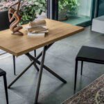 Moderner Altacom Lotus Esstisch mit eleganter Tischplatte und stilvollem Design für Ihr Esszimmer.