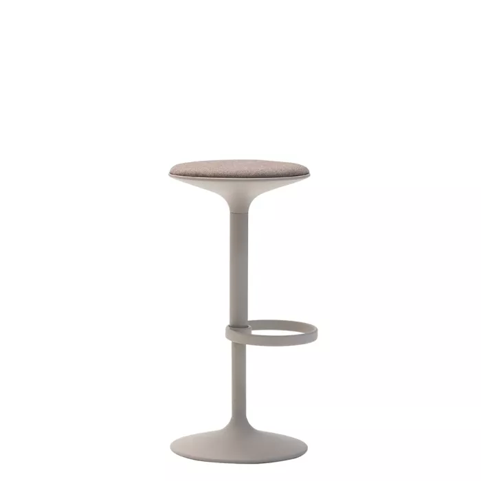 Moderner Barhocker Hulla 6 von Andreu World mit elegantem Design und hochwertiger Verarbeitung.