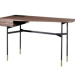 Moderner Sekretär Harry mit elegantem Design und praktischen Schubladen für stilvolles Arbeiten.